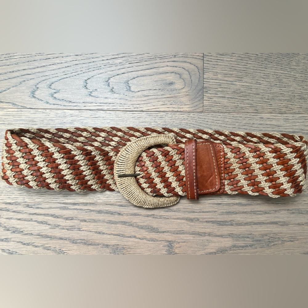 MOTIF accent belt